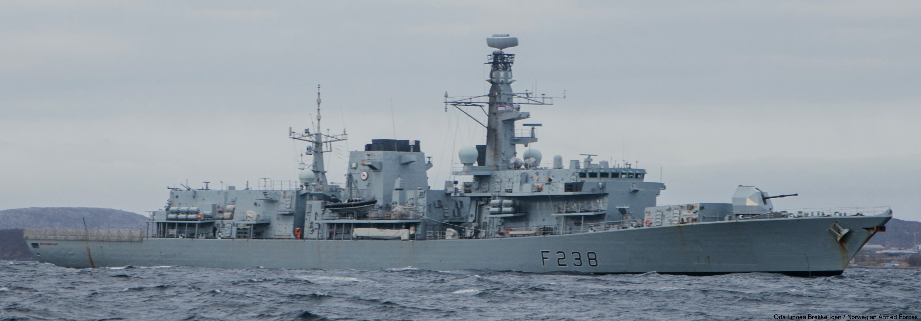 f-238 hms northumberland type 23 duke class guided missile frigate royal navy 12