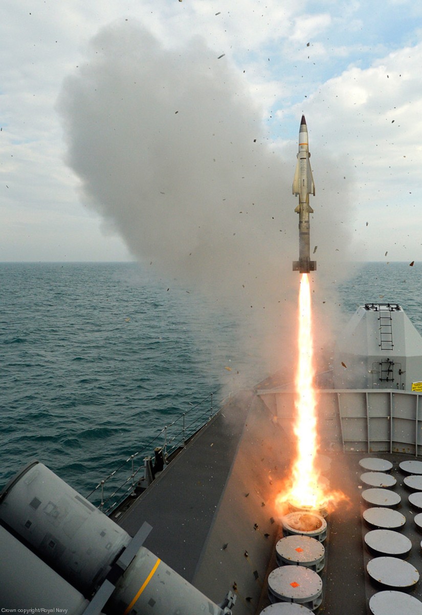 f-239 hms richmond type 23 duke class guided missile frigate ffg royal navy sea wolf sam gws-26 vls 28