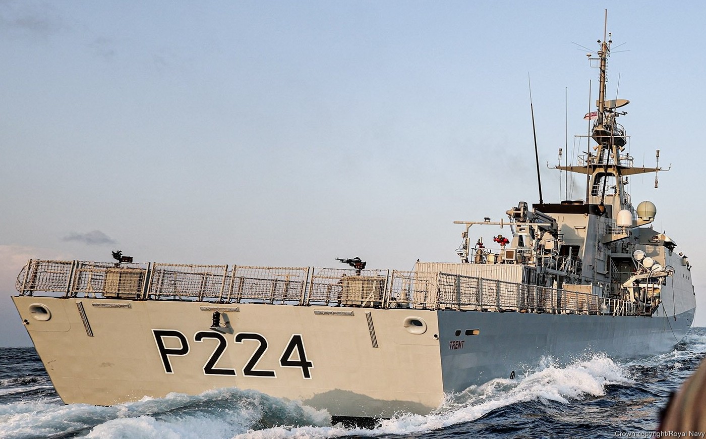 p224 hms trent river class offshore patrol vessel opv royal navy 15