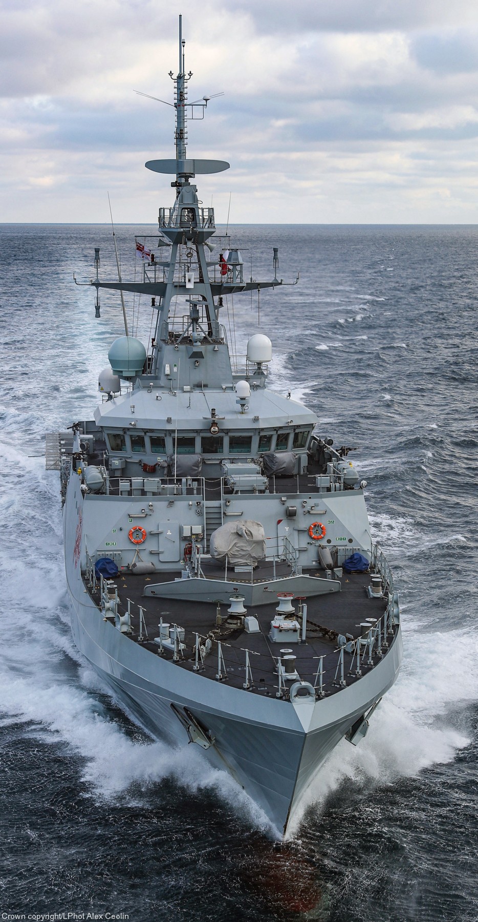 p233 hms tamar river class offshore patrol vessel opv royal navy 08