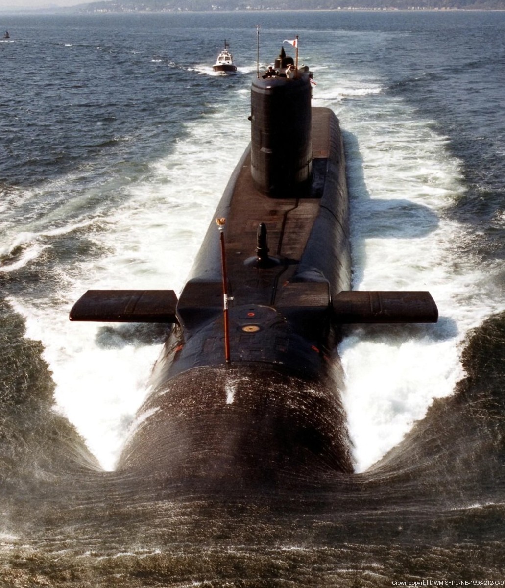 s23 hms repulse resolution class ballistic missile submarine ssbn polaris slbm royal navy 04