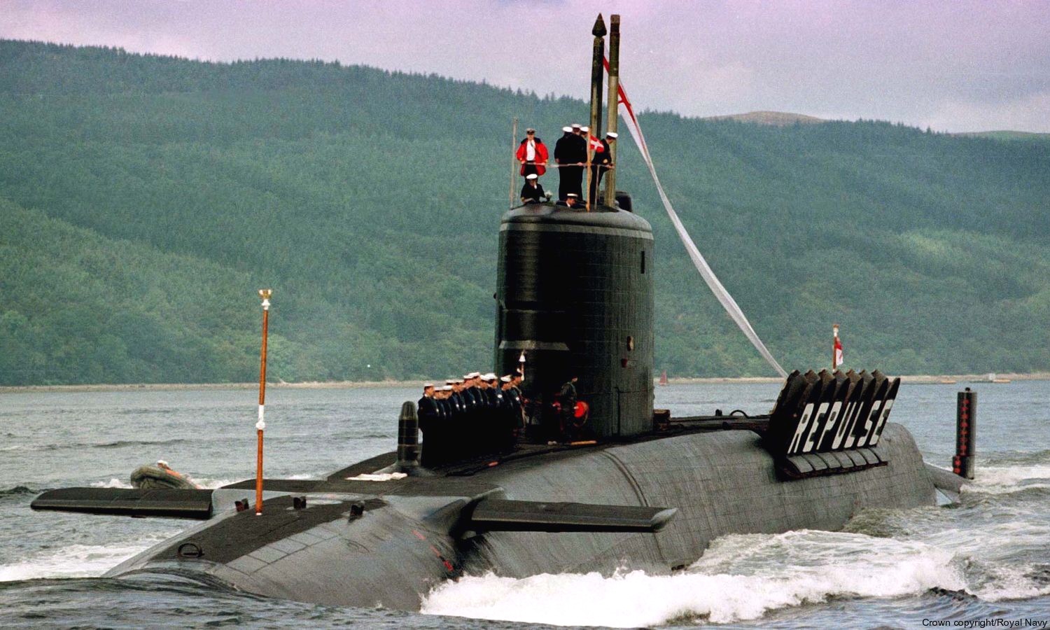 s23 hms repulse resolution class ballistic missile submarine ssbn polaris slbm royal navy 05