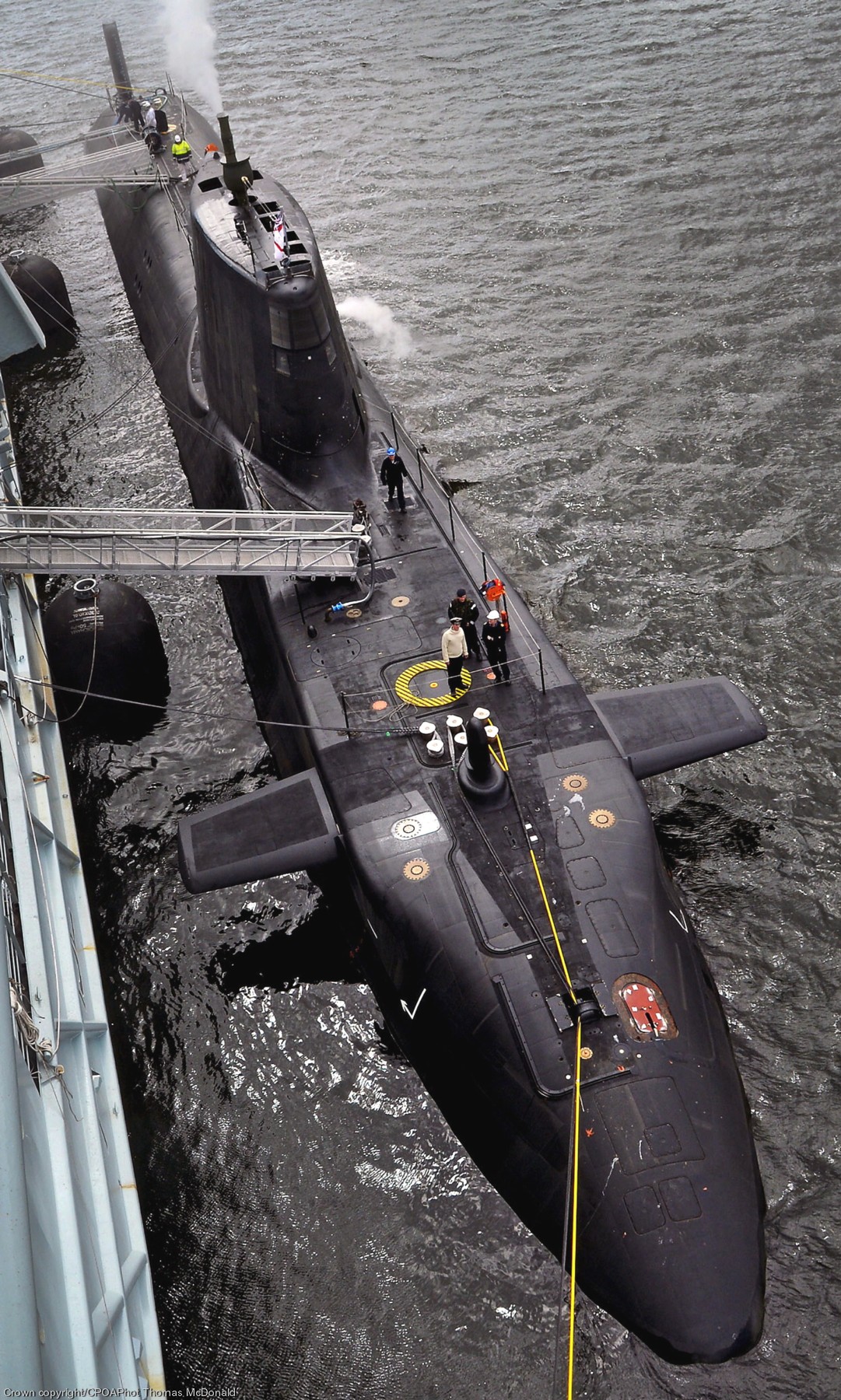 s120 hms ambush s-120 astute class attack submarine ssn hunter killer royal navy 04