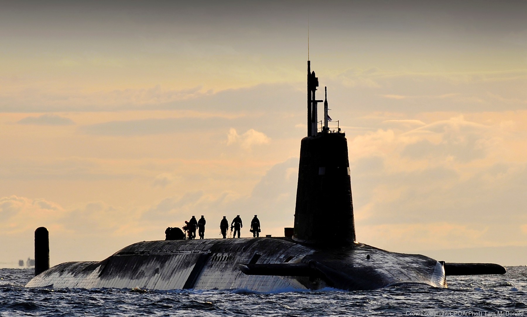 s28 hms vanguard ssbn ballistic missile submarine royal navy 15