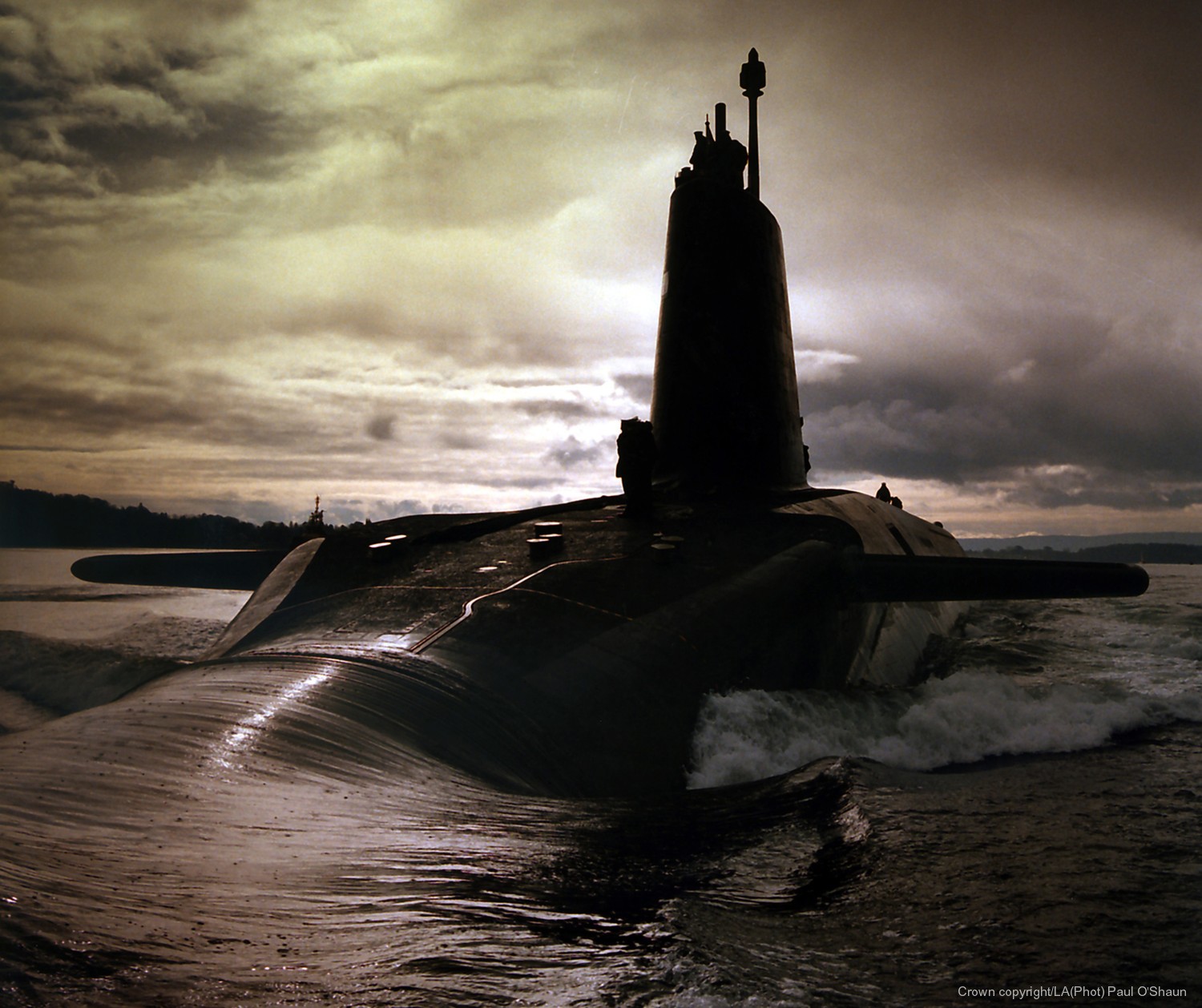 s30 hms vigilant vanguard class ballistic missile submarine ssbn trident slbm royal navy 03