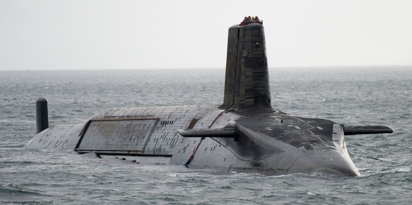 s31 hms vengeance vanguard class ballistic missile submarine ssbn trident slbm royal navy 04