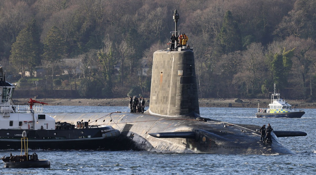 s31 hms vengeance vanguard class ballistic missile submarine ssbn trident slbm royal navy 07