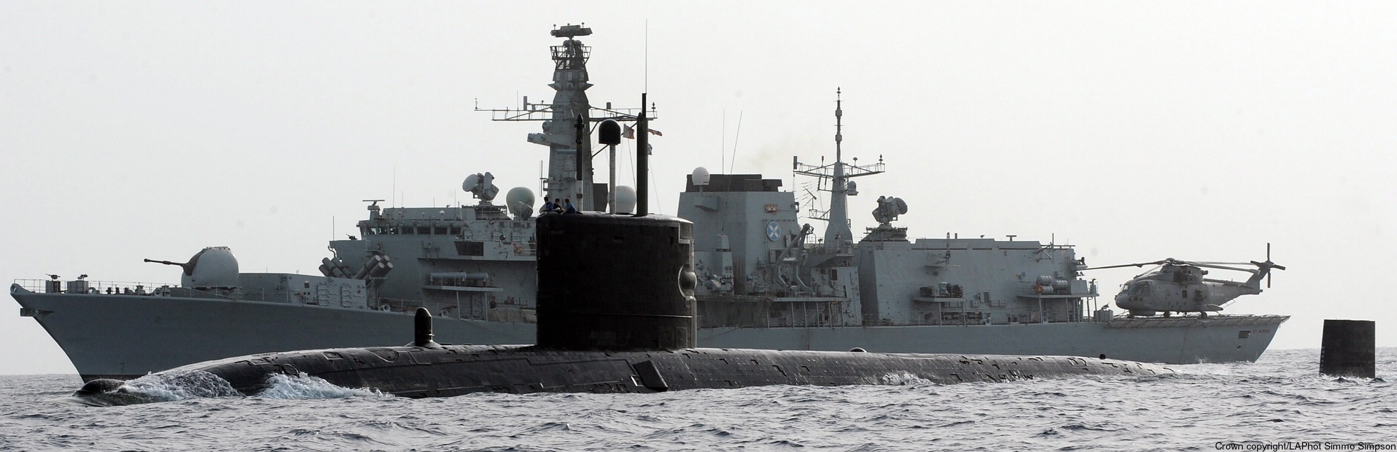 s87 hms turbulent trafalgar class attack submarine hunter killer royal navy 04
