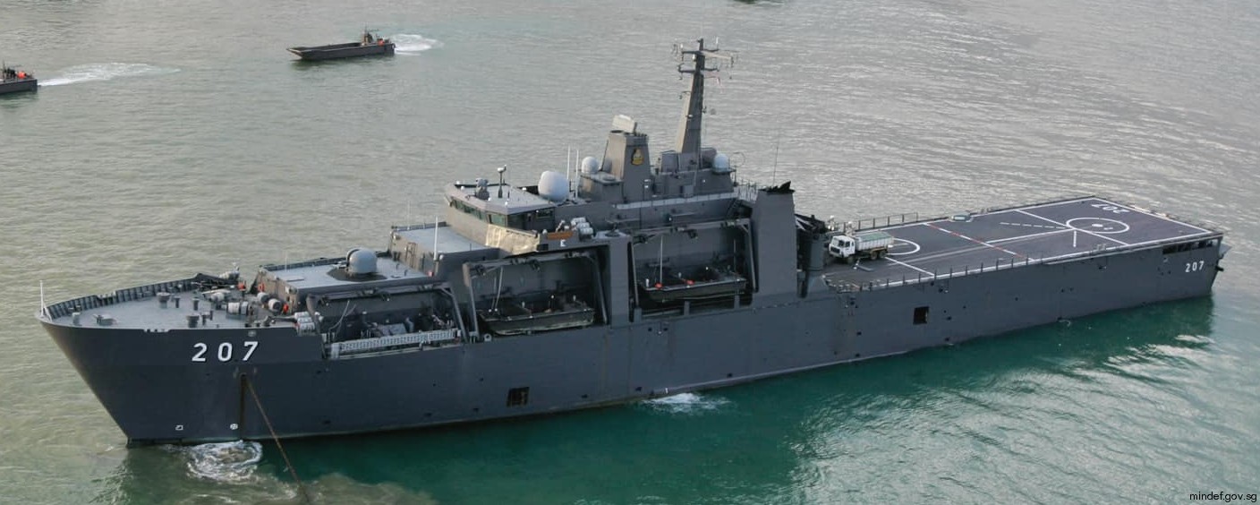 207 rss endurance class amphibious transport dock landing ship lpd republic singapore navy 04