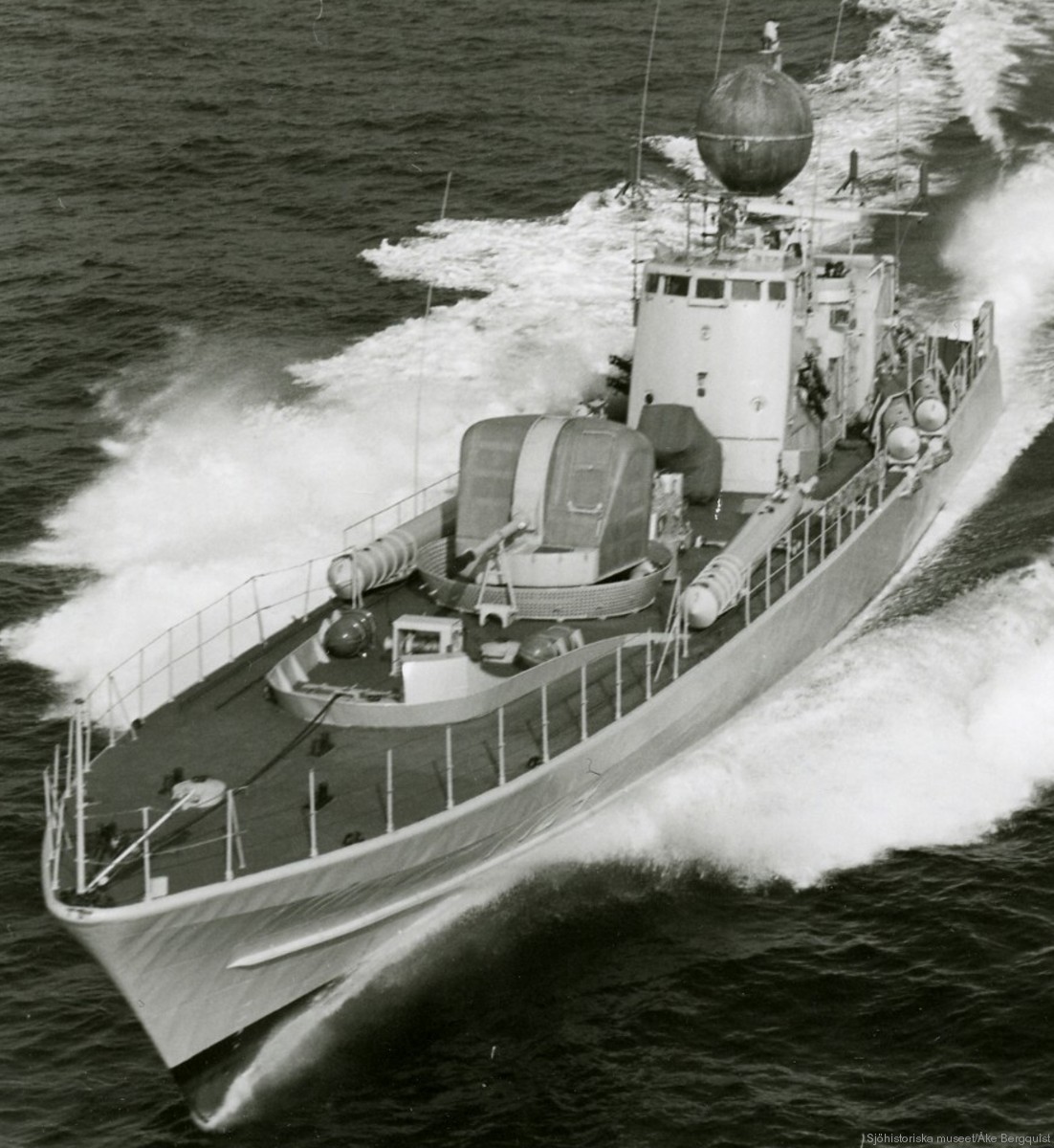 t124 castor hswms hms spica class fast attack craft torpedo boat vessel swedish navy svenska marinen 07