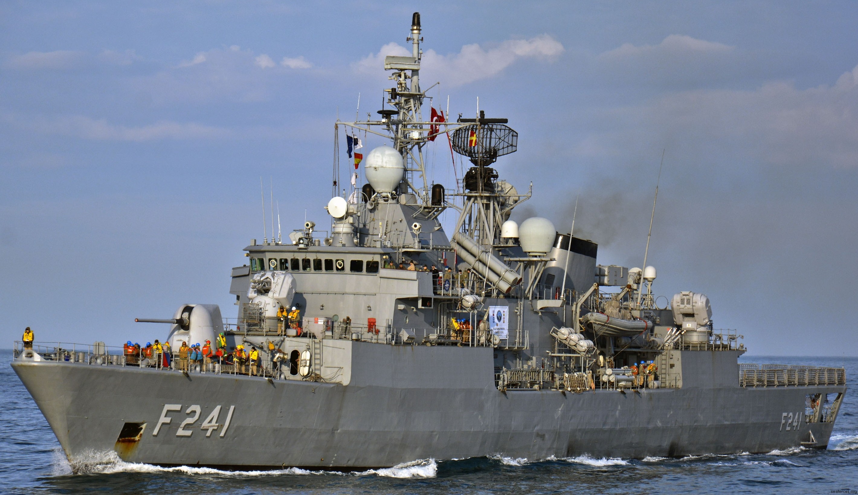 yavuz class meko-200tn frigate turkish navy türk deniz kuvvetleri turgutreis fatih yildirim tcg sea sparrow sam harpoon ssm 04x