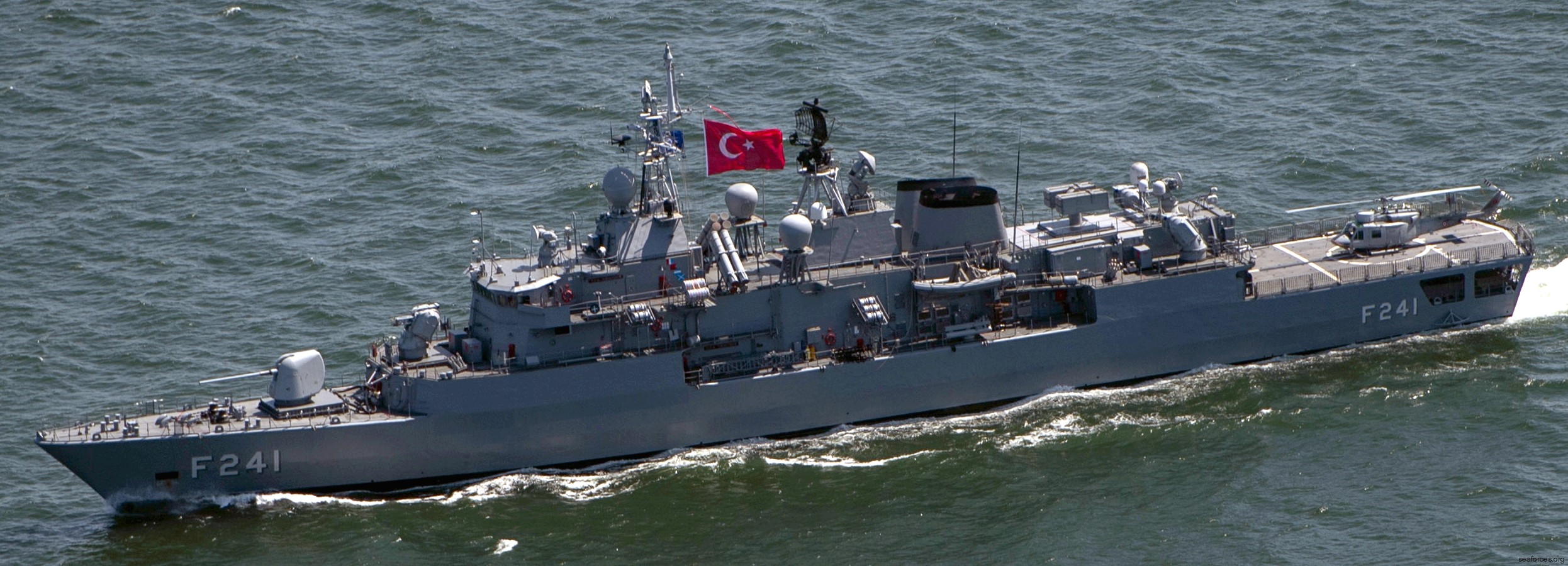 f-241 tcg turgutreis yavuz meko-200tn class frigate turkish navy türk deniz kuvvetleri 06x