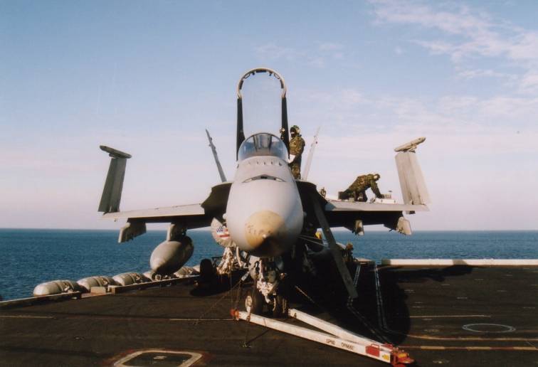 F/A-18A "Hornet" - Marine Strike Fighter Squadron 115 / VMFA-115 "Silver Eagles" - USS Harry S. Truman CVN 75 - Koper, Slovenia - February 2003