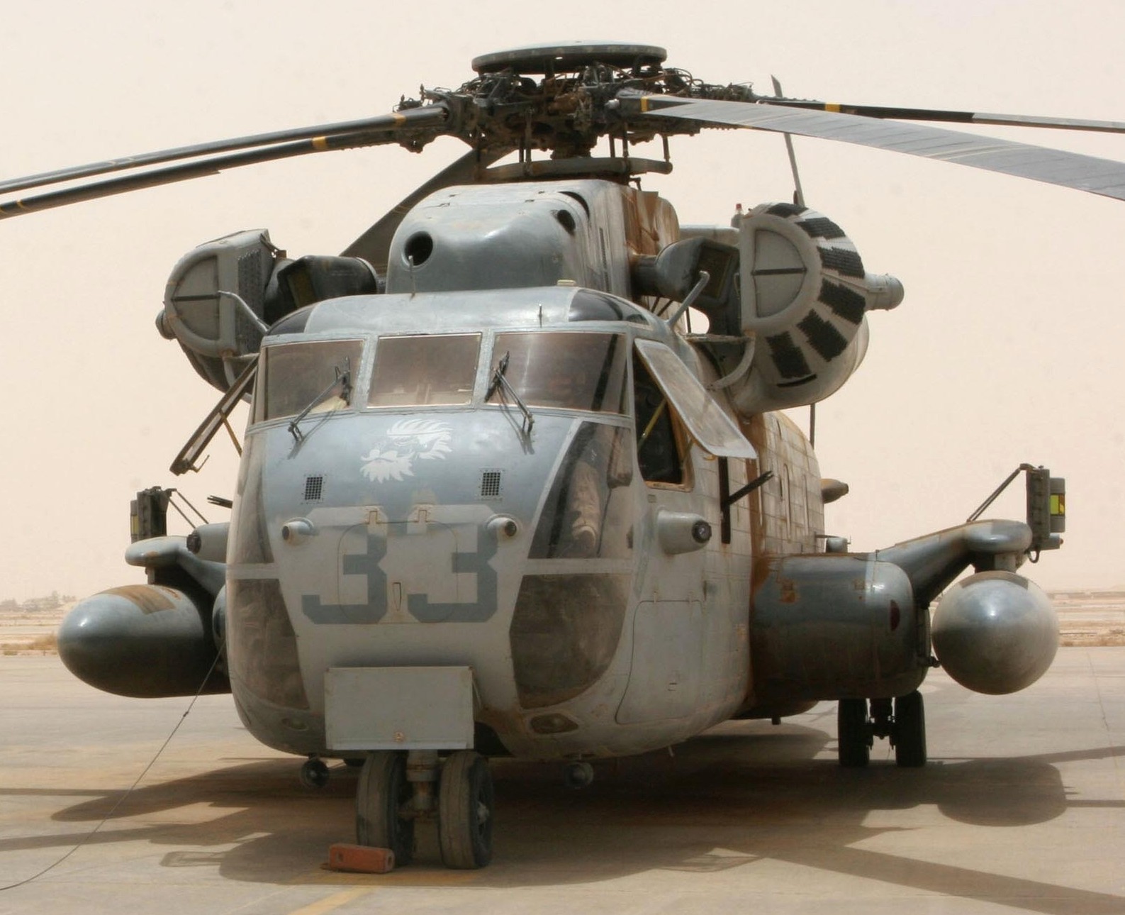 hmh-362 ugly angels marine heavy helicopter squadron usmc sikorsky ch-53d sea stallion 25 al asad air base iraq