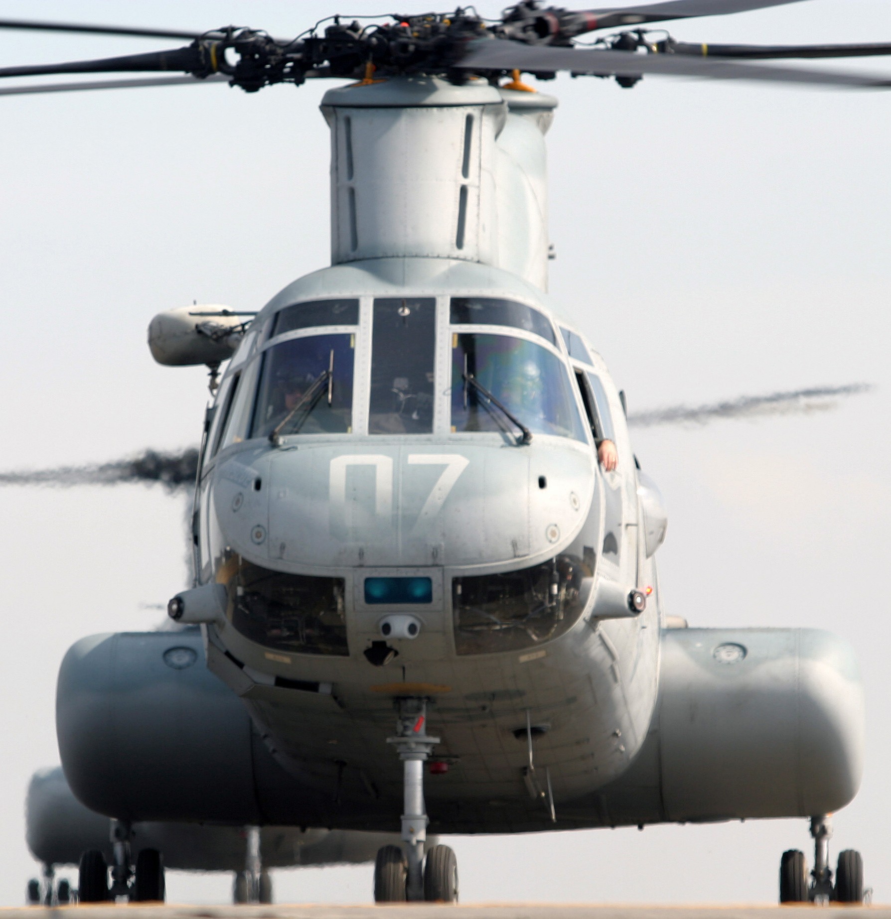 hmm-262 flying tigers ch-46e sea knight marine medium helicopter squadron usmc 43