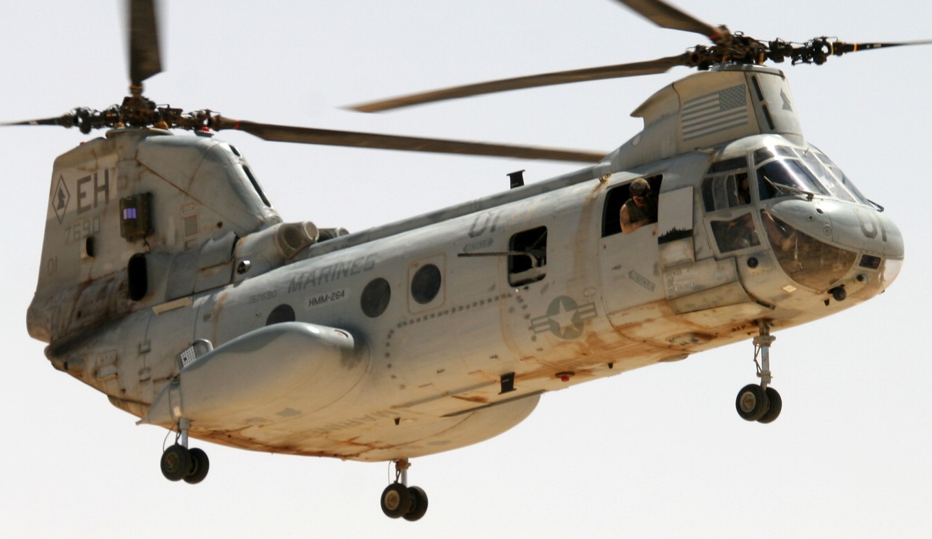 hmm-264 black knights ch-46e sea knight marine medium helicopter squadron usmc iraq 18