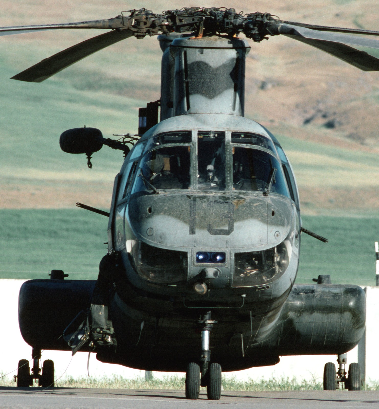 hmm-264 black knights ch-46e sea knight marine medium helicopter squadron usmc 58