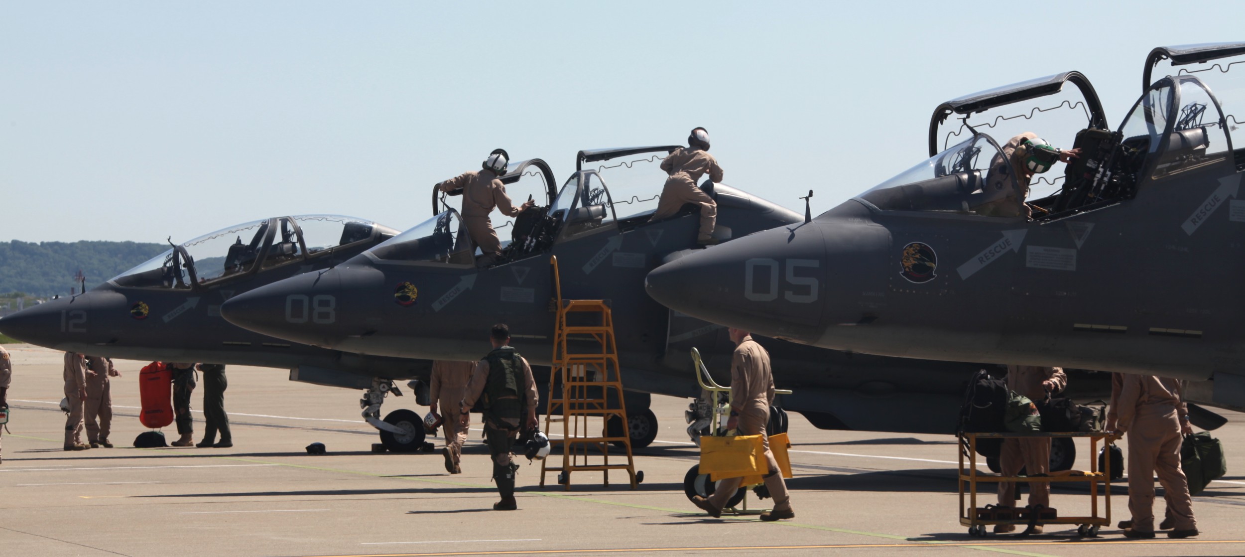 vmat-203 hawks marine attack training squadron tav-8b harrier ii mcas cherry point north carolina 09p