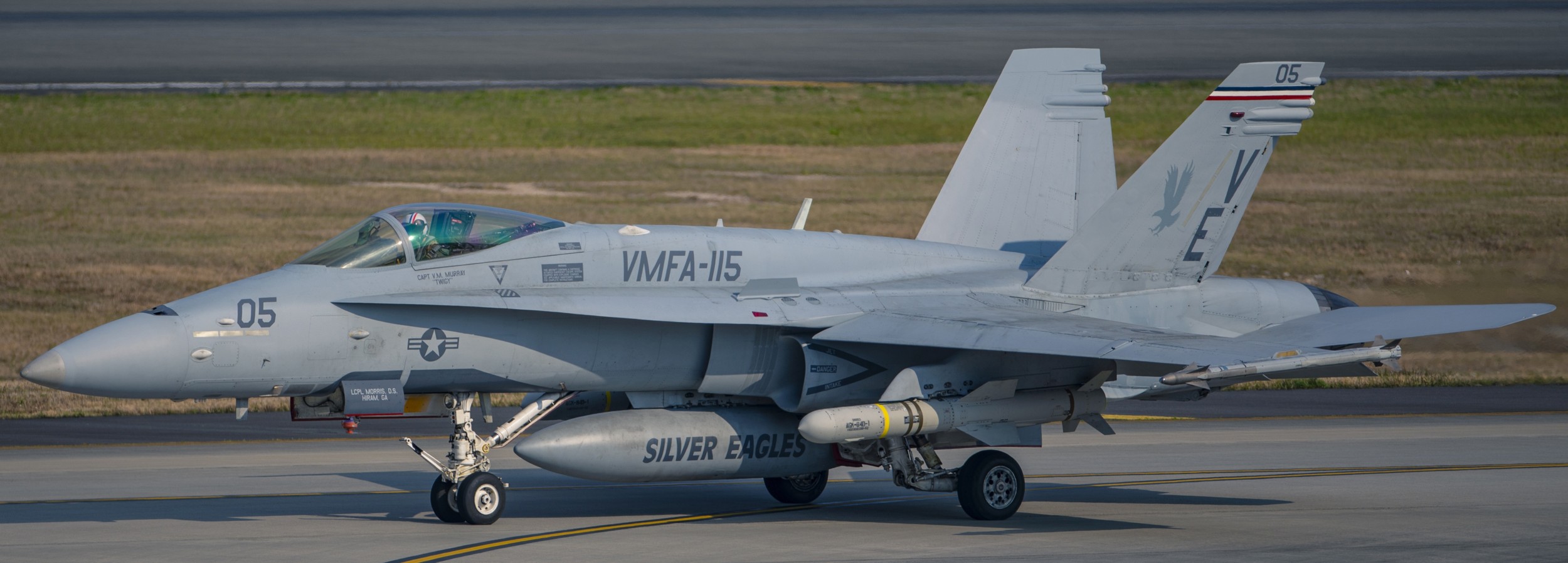 vmfa-115 silver eagles marine fighter attack squadron usmc f/a-18c hornet 192 agm-84 harpoon