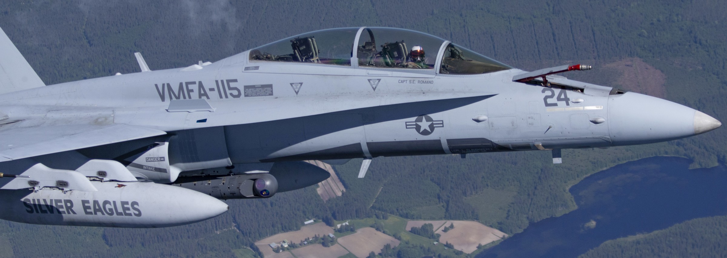 vmfa-115 silver eagles marine fighter attack squadron usmc f/a-18d hornet 214 rissala kuopio air base finland