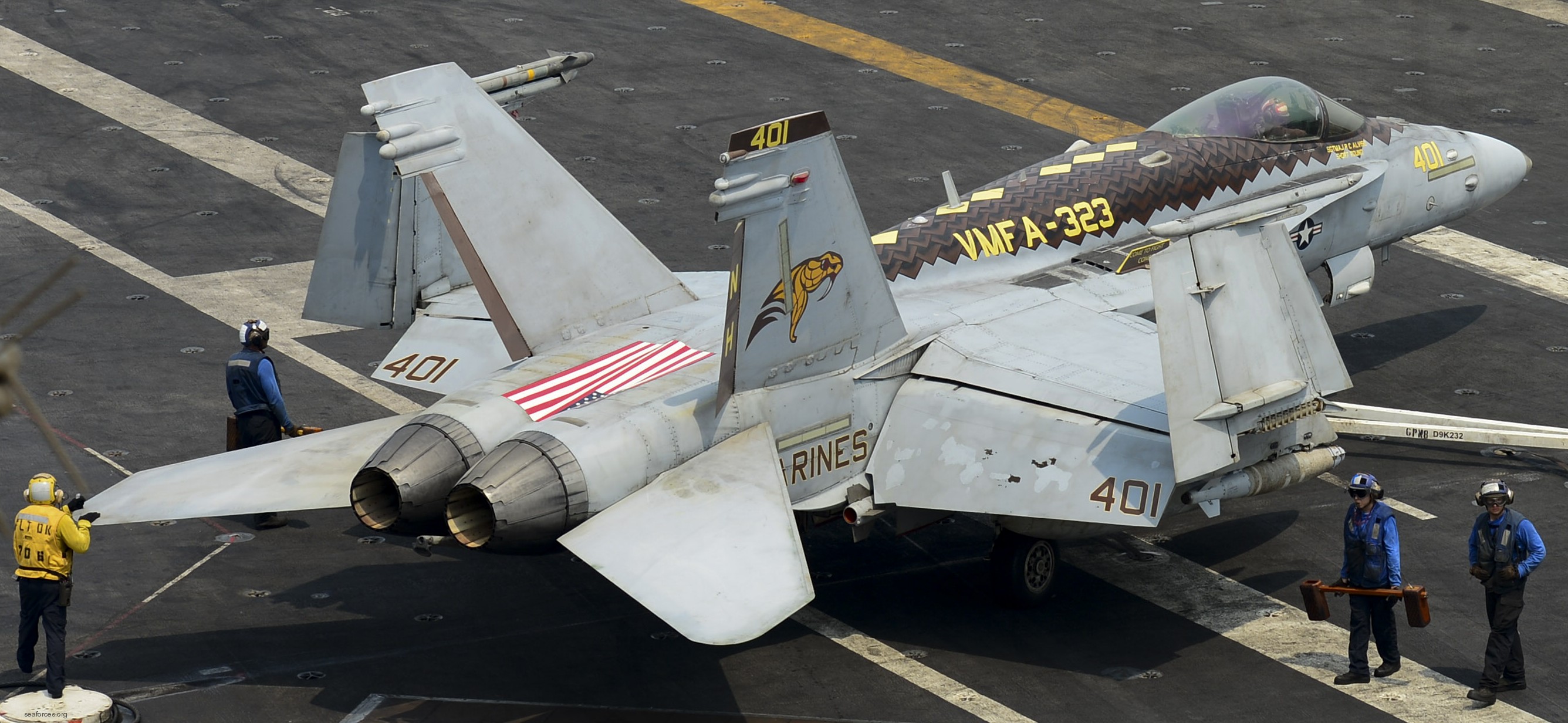 vmfa-323 death rattlers marine fighter attack squadron usmc f/a-18c hornet 33x mcas miramar