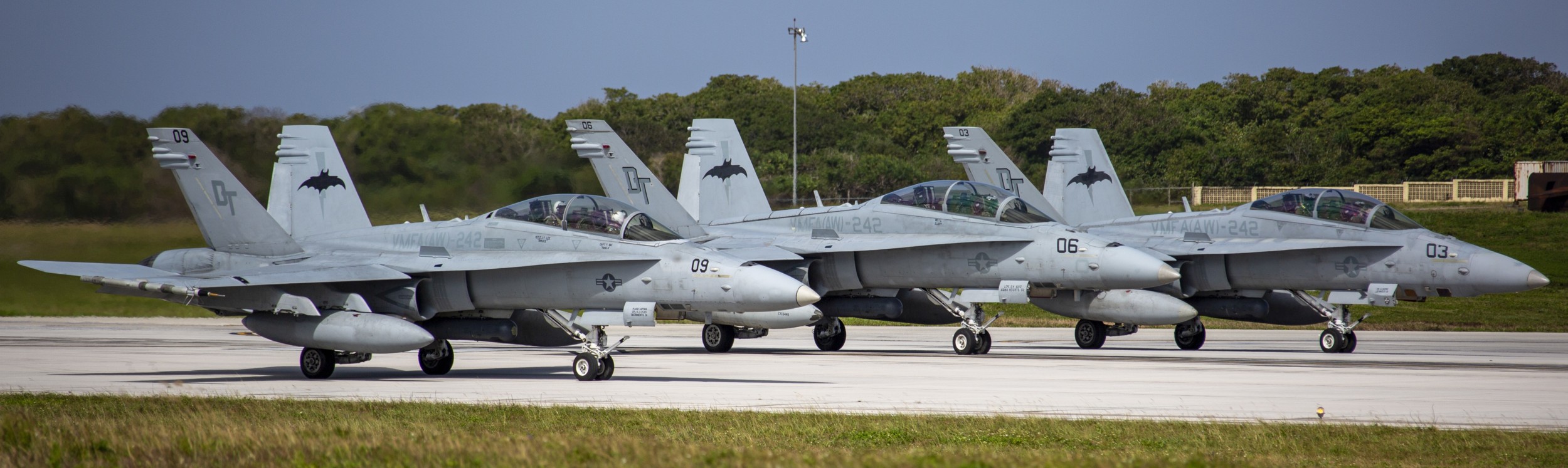 vmfa(aw)-242 bats marine all-weather fighter attack squadron usmc f/a-18d hornet 90 exercise cope north 2020