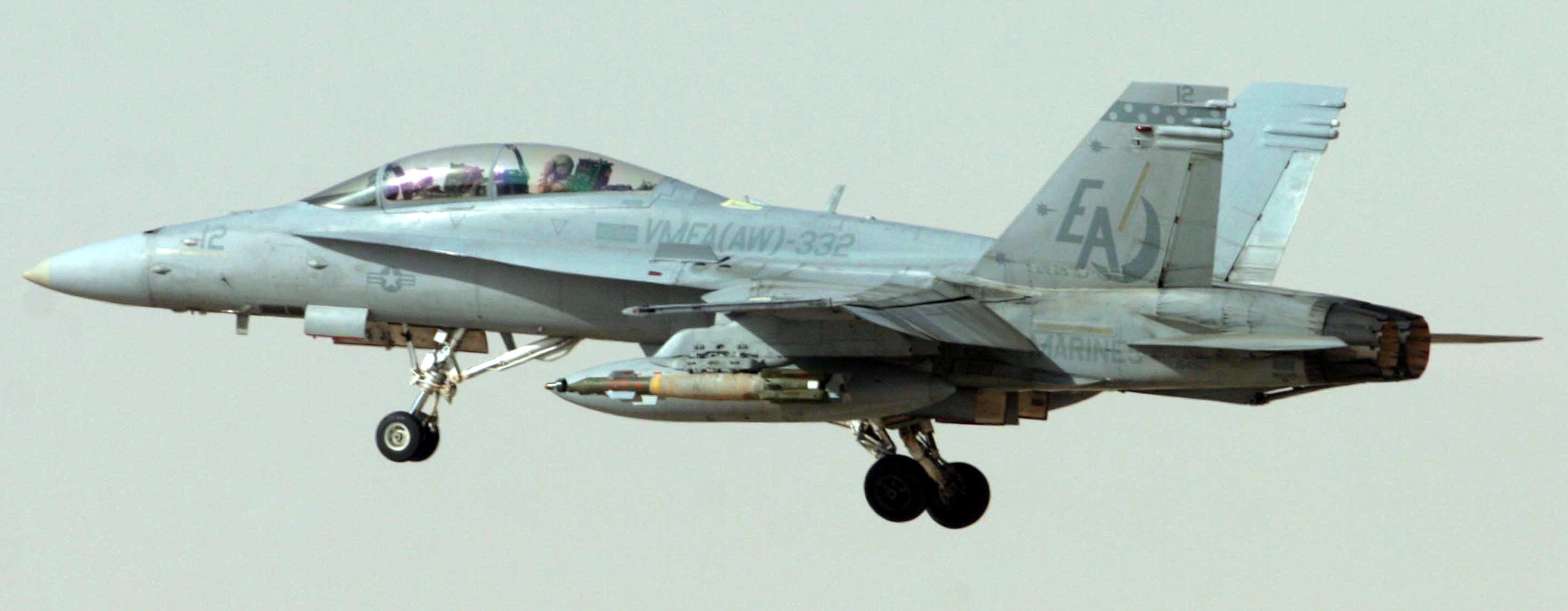 vmfa(aw)-332 moonlighters marine fighter attack squadron all-weather f/a-18d hornet 22 al asad air base iraq