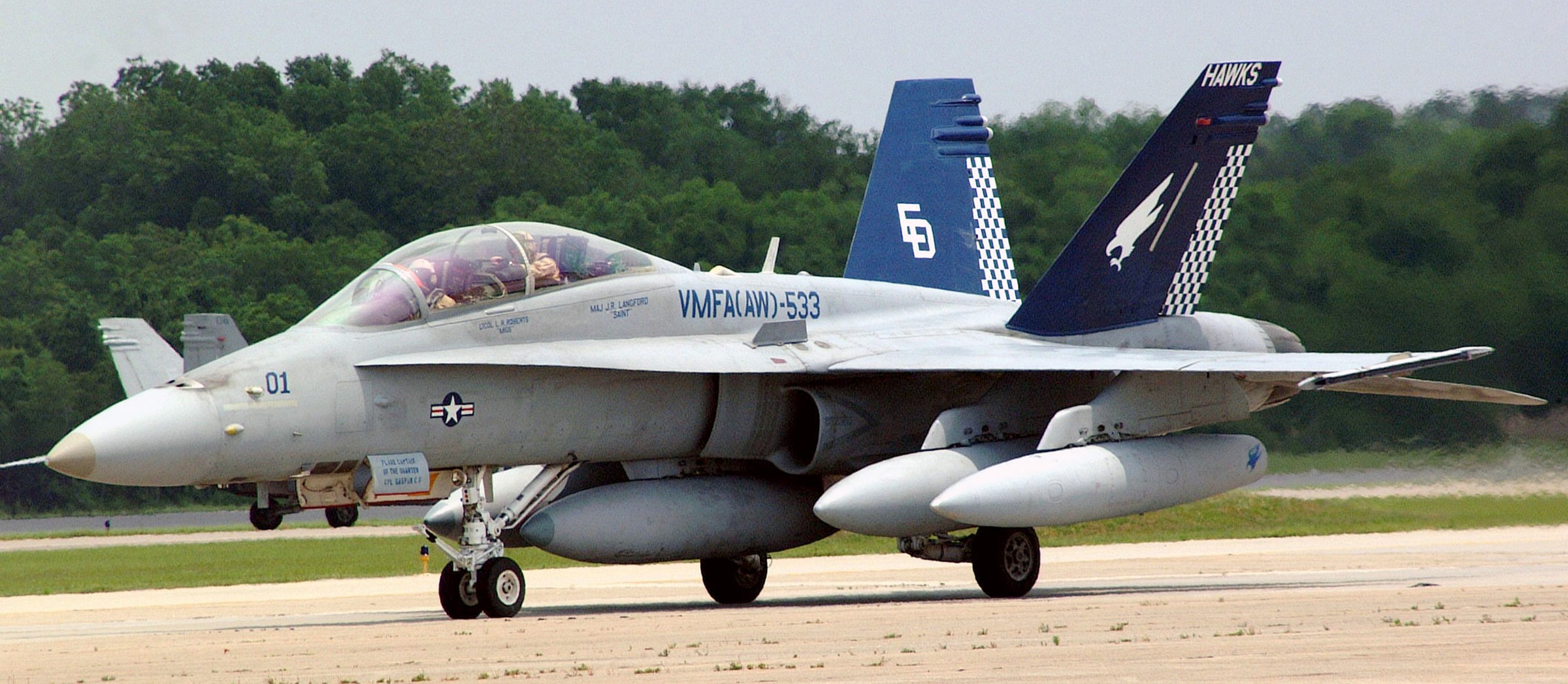 vmfa(aw)-533 hawks marine fighter attack squadron usmc f/a-18d hornet 04 mcas beaufort south carolina