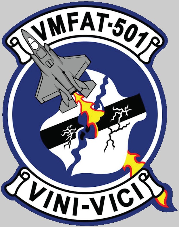vmfat-501 warlords insignia crest patch badge marine fighter attack squadron usmc f-35b lightning ii 02x