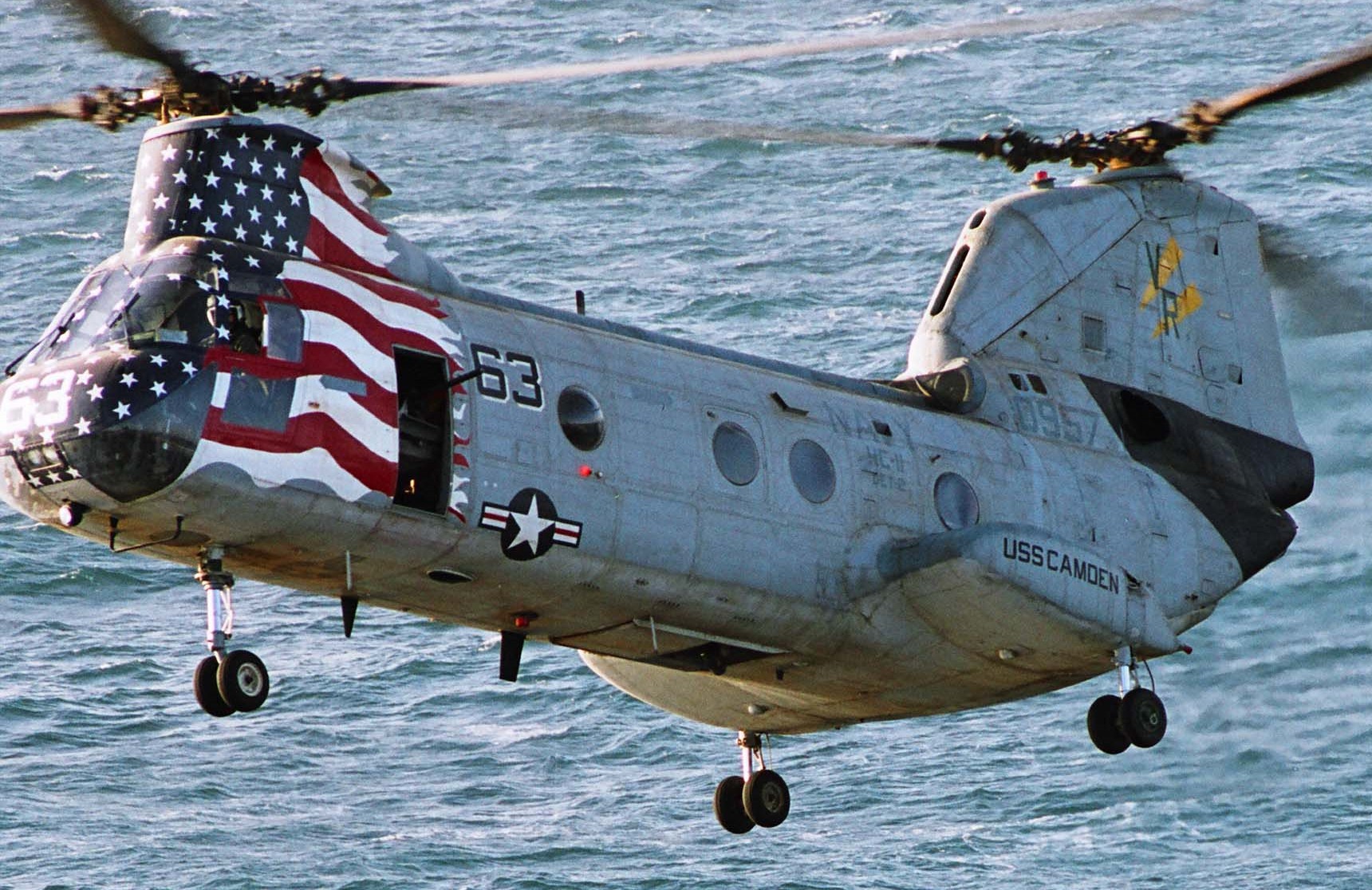 hc-11 gunbearers helicopter combat support squadron navy ch-46 sea knight 75