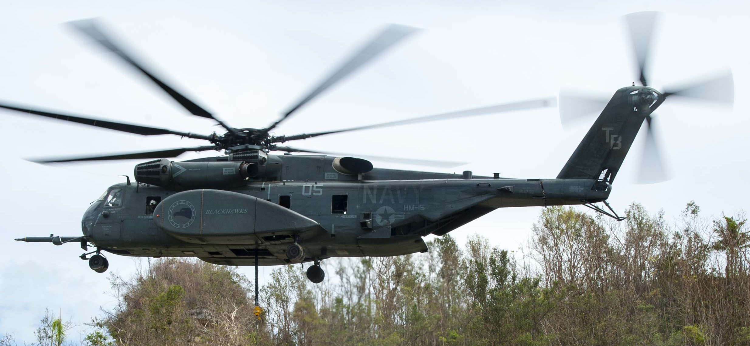 hm-15 blackhawks helicopter mine countermeasures squadron navy mh-53e sea dragon 08