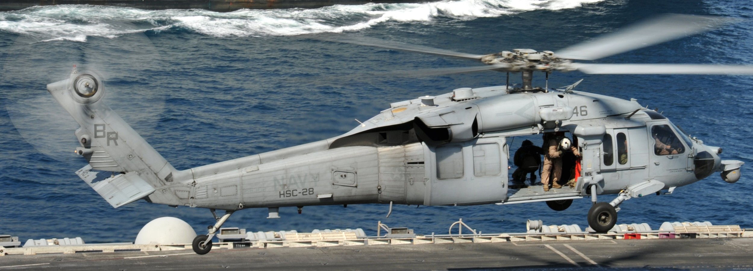 hsc-28 dragon whales helicopter sea combat squadron mh-60s seahawk us navy 240