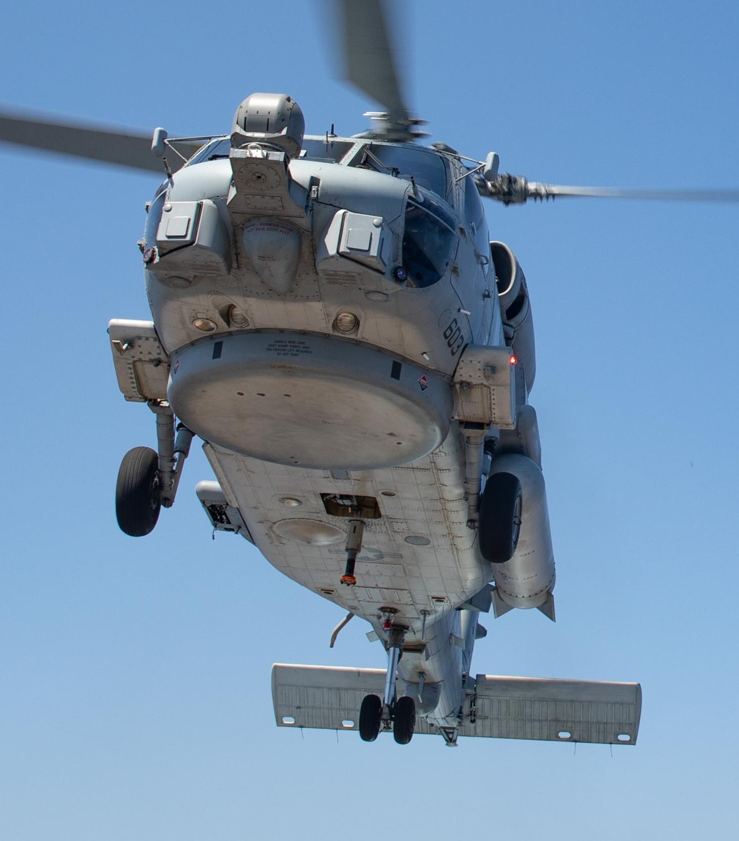 hsm-60 jaguars helicopter maritime strike squadron navy reserve mh-60r seahawk ddg-99 uss farragut 14