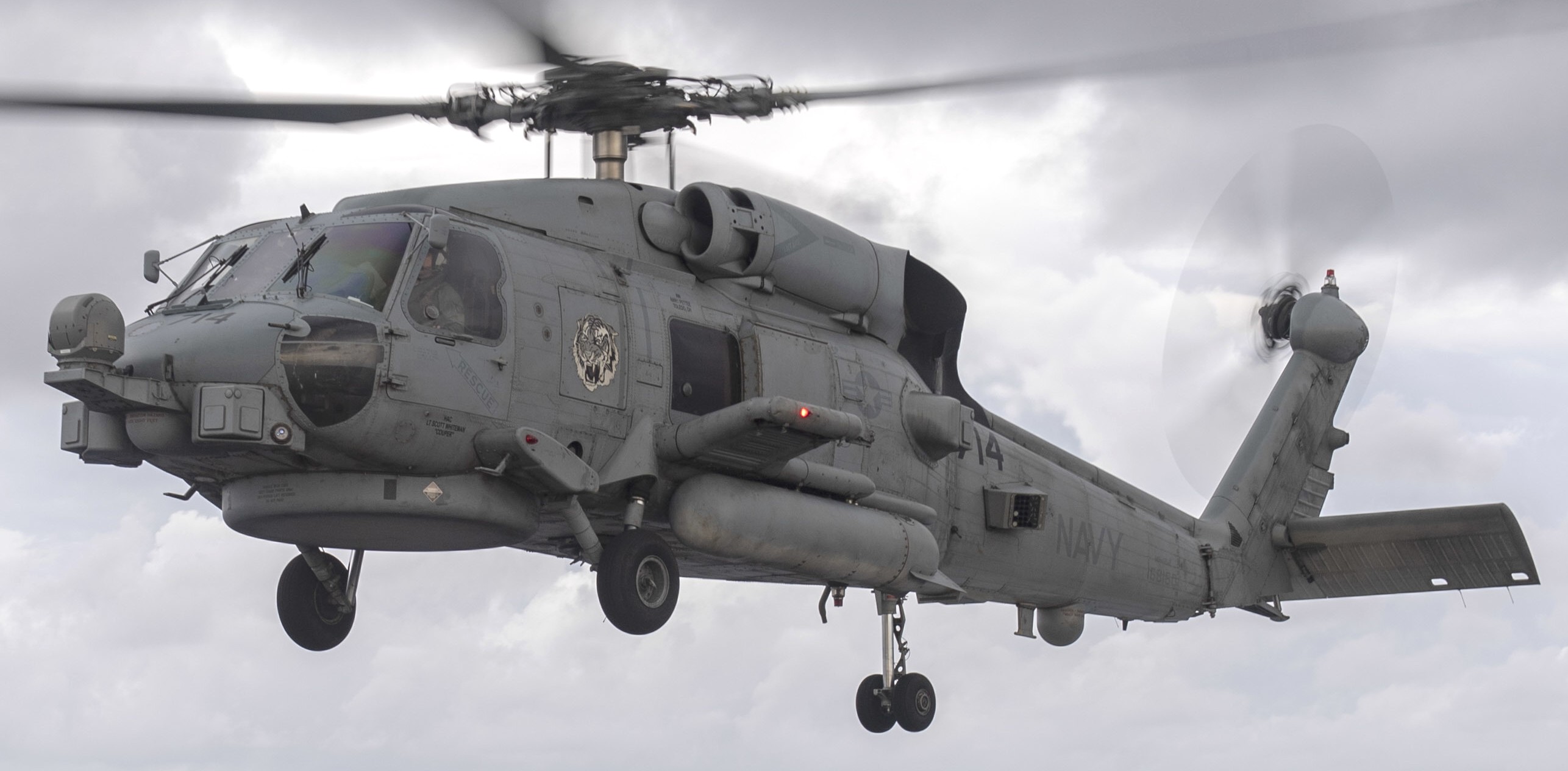 hsm-73 battlecats helicopter maritime strike squadron mh-60r seahawk cvw-17 cvn-68 uss nimitz 52