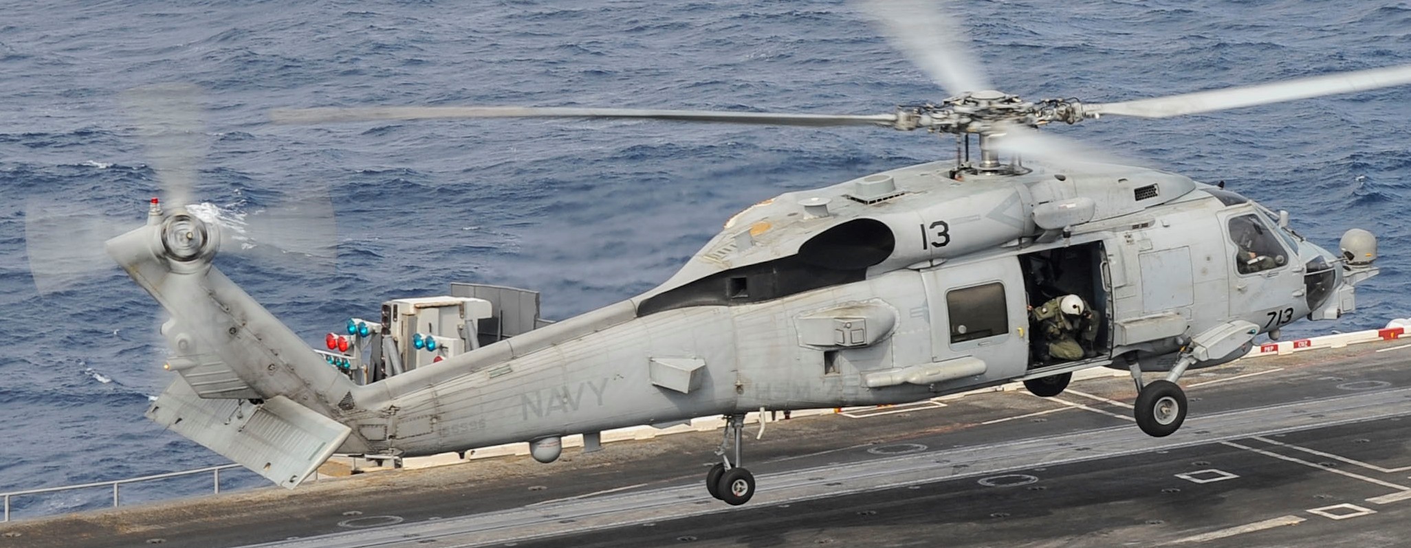hsm-75 wolf pack helicopter maritime strike squadron mh-60r seahawk cvw-11 cvn-68 uss nimitz 17