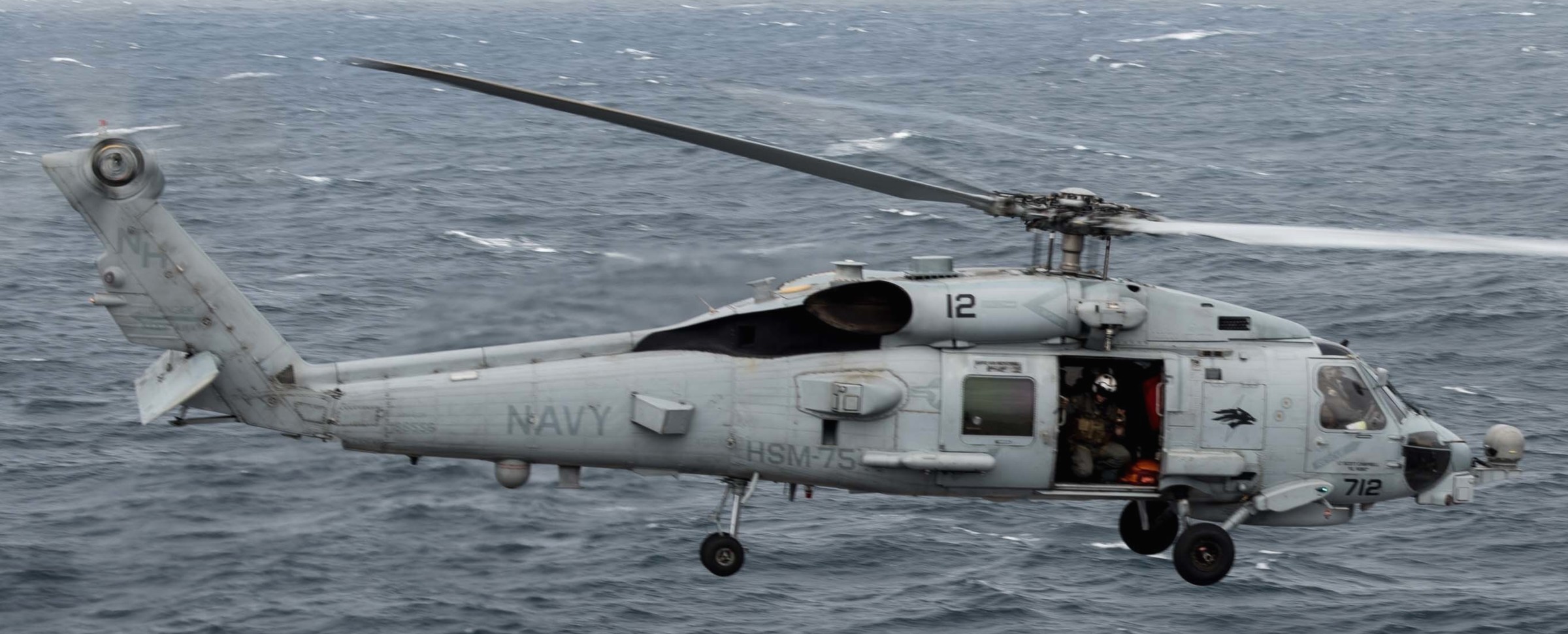hsm-75 wolf pack helicopter maritime strike squadron mh-60r seahawk cvn-74 uss john stennis 27