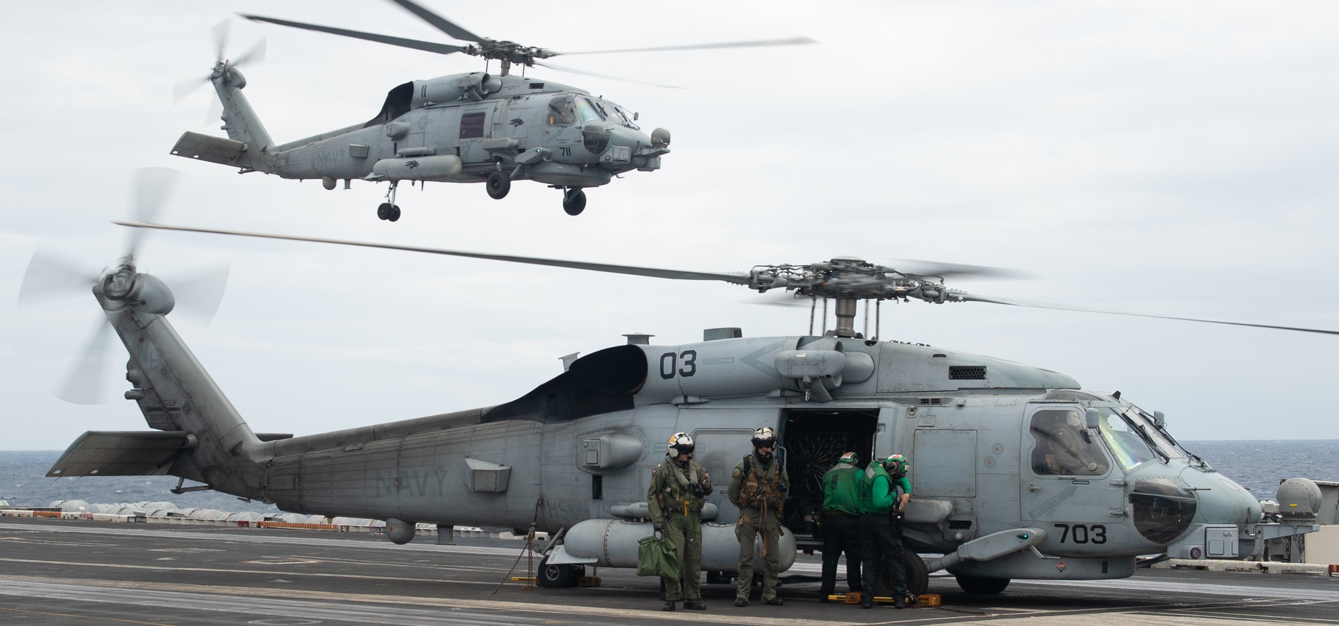 hsm-75 wolf pack helicopter maritime strike squadron mh-60r seahawk cvw-11 cvn-71 uss theodore roosevelt 88