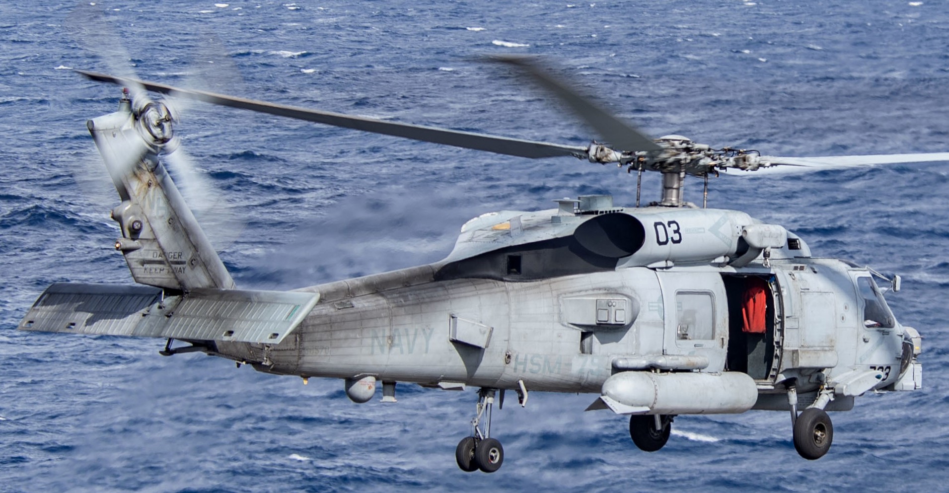 hsm-75 wolf pack helicopter maritime strike squadron mh-60r seahawk cvw-11 cvn-71 uss theodore roosevelt 89