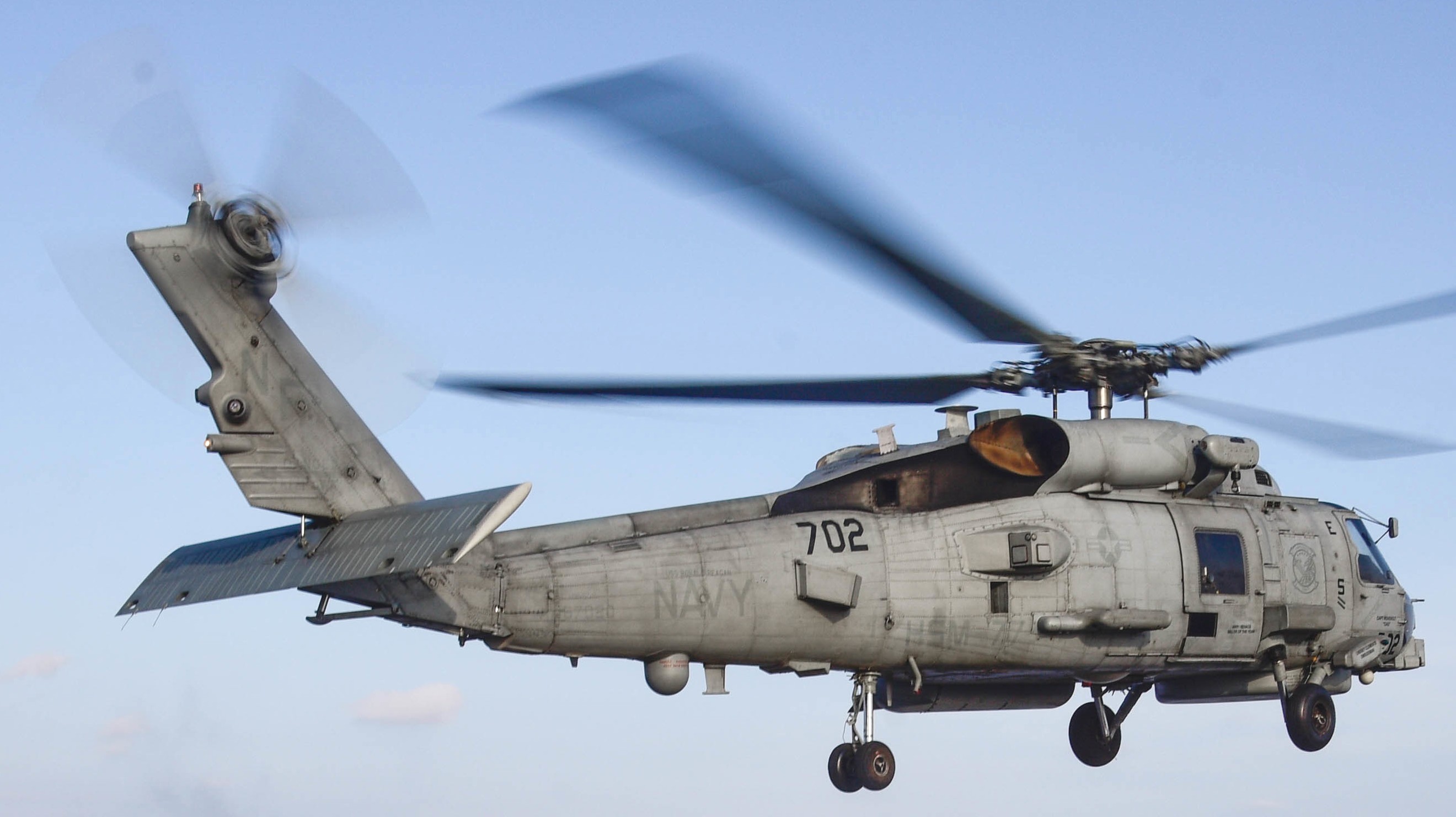 hsm-77 saberhawks helicopter maritime strike squadron mh-60r seahawk cvw-5 cvn-76 uss ronald reagan 37