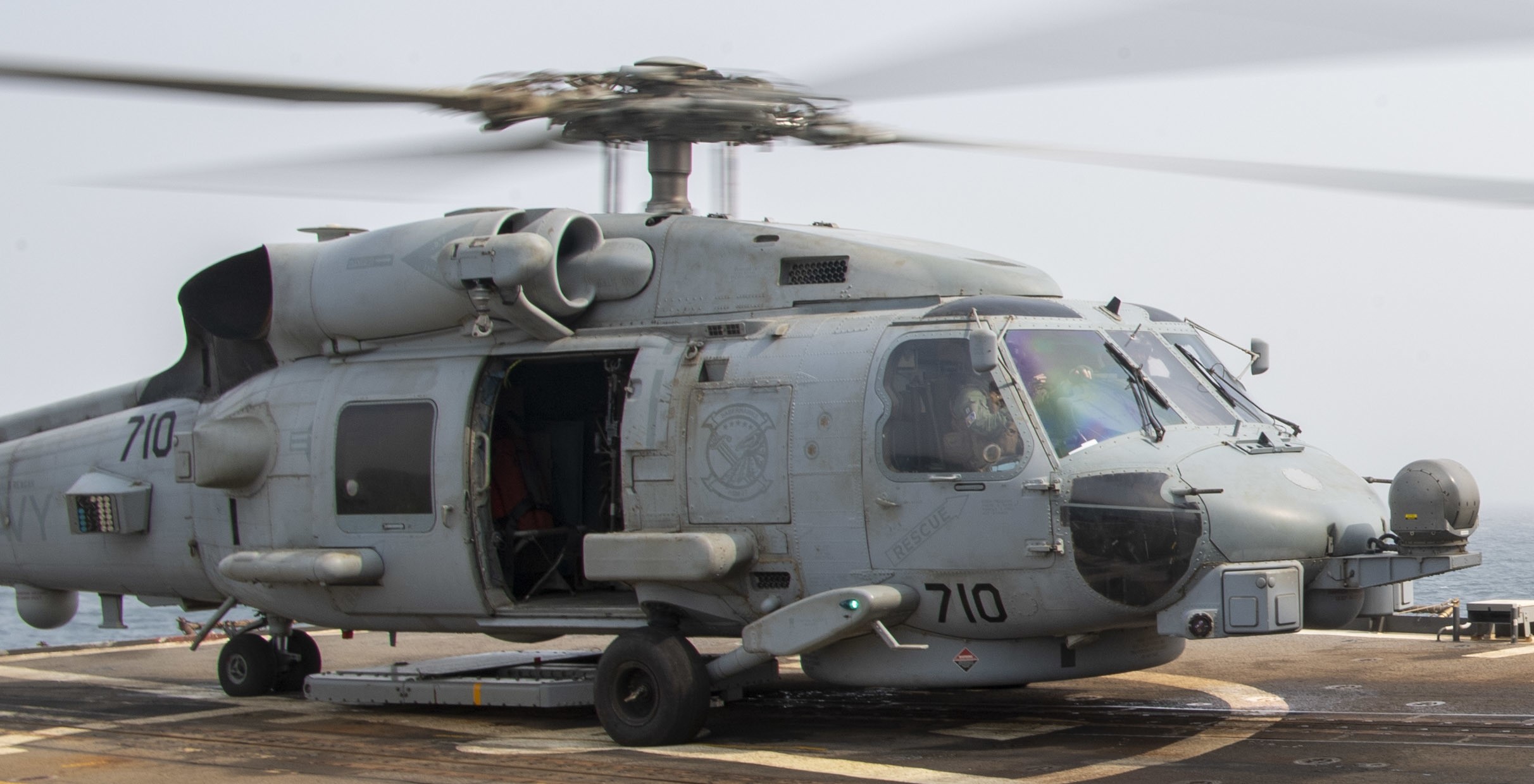 hsm-77 saberhawks helicopter maritime strike squadron mh-60r seahawk cg-67 uss shiloh 84