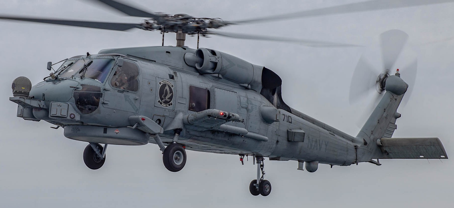 hsm-78 blue hawks helicopter maritime strike squadron mh-60r seahawk us navy ddg-104 uss sterett 80