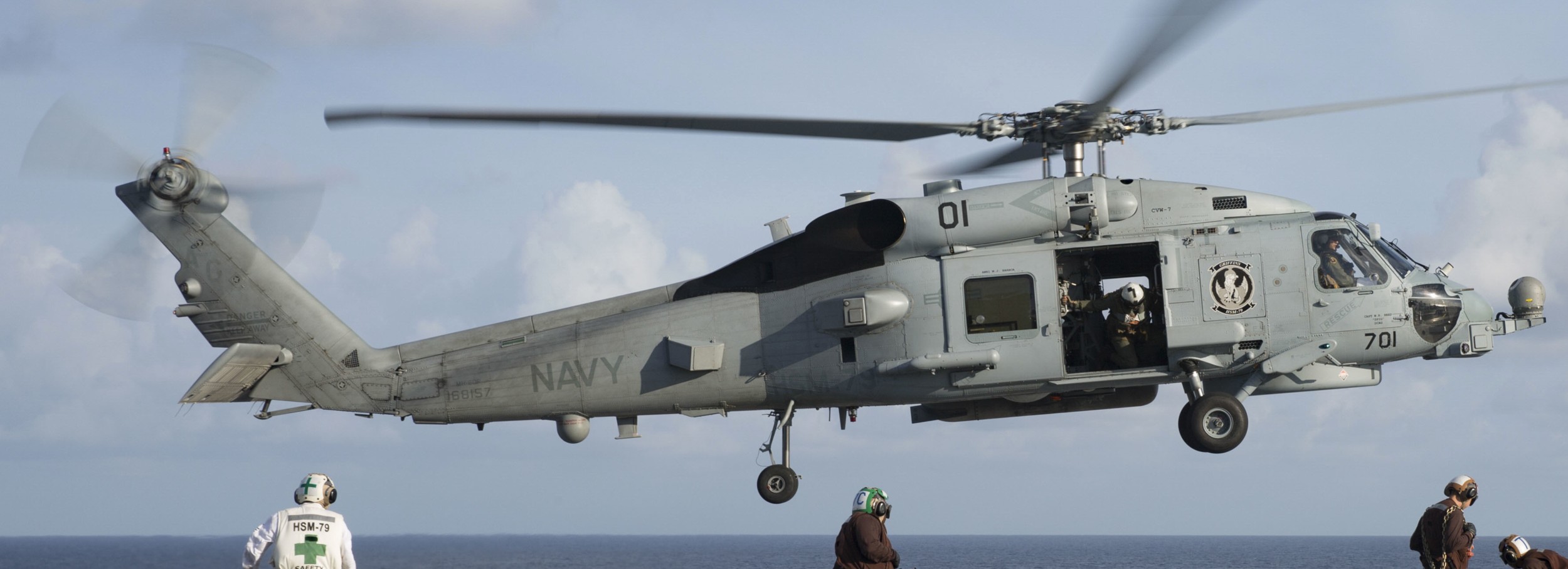hsm-79 griffins helicopter maritime strike squadron mh-60r seahawk cvw-7 cvn-72 uss abraham lincoln 16