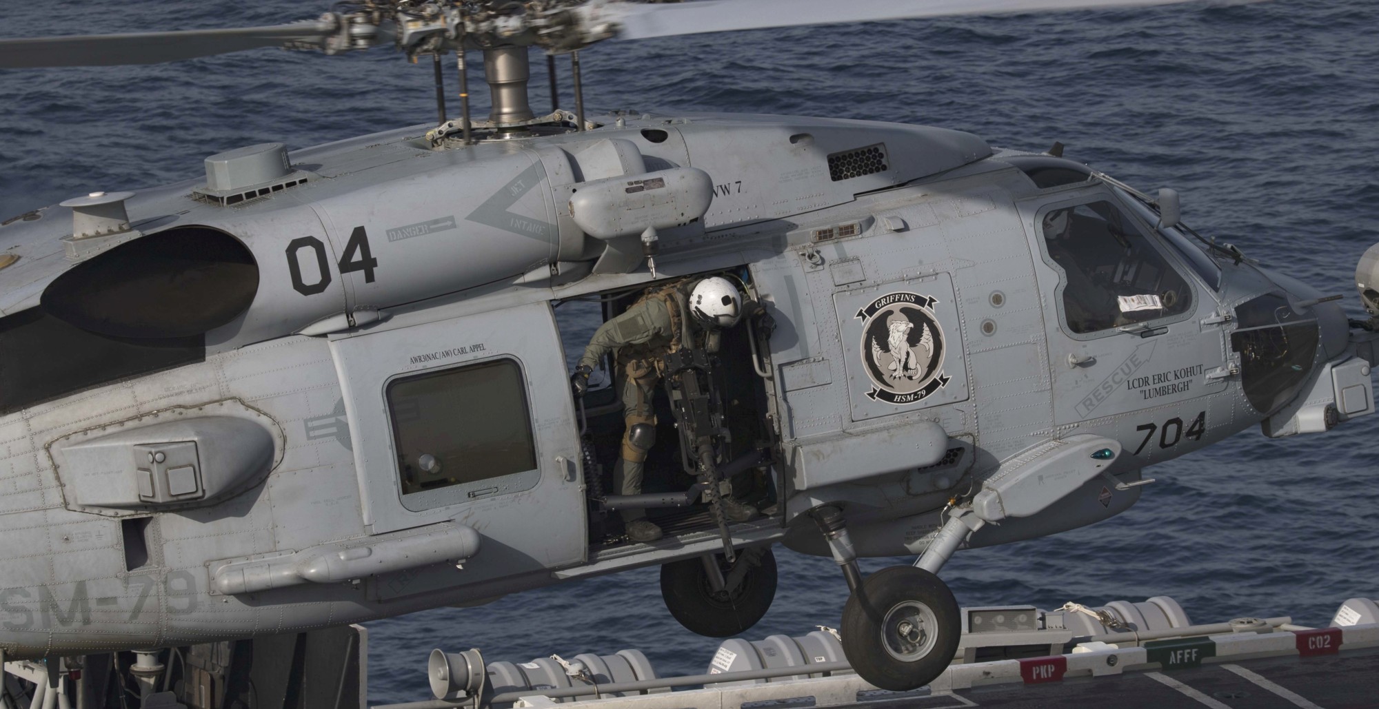 hsm-79 griffins helicopter maritime strike squadron mh-60r seahawk cvw-7 cvn-72 uss abraham lincoln 20