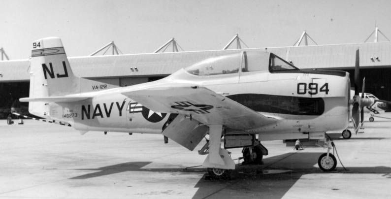 va-122 flying eagles t-28c trojan fleet replacement squadron nas lemoore