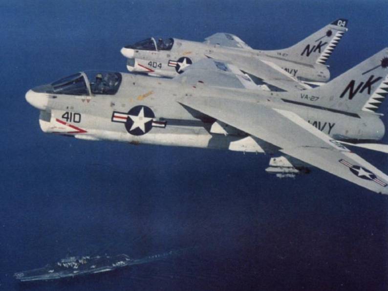va-27 royal maces attack squadron a-7e corsair ii carrier air wing cvw-14 uss coral sea cv-43 atkron 1980