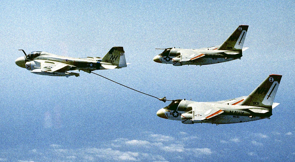 va-52 knightriders a-6a intruder carrier air wing cvw-11 uss kitty hawk cv 63