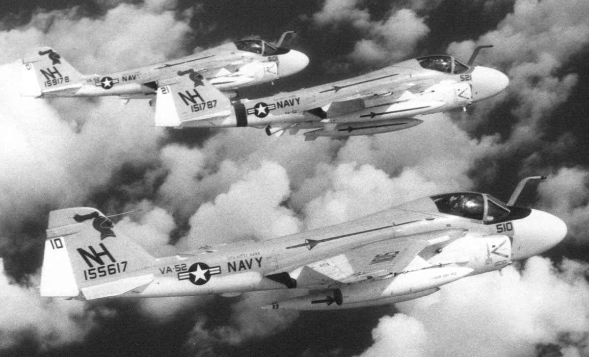 va-52 knightriders a-6a intruder cvw-15 uss coral sea cv 43