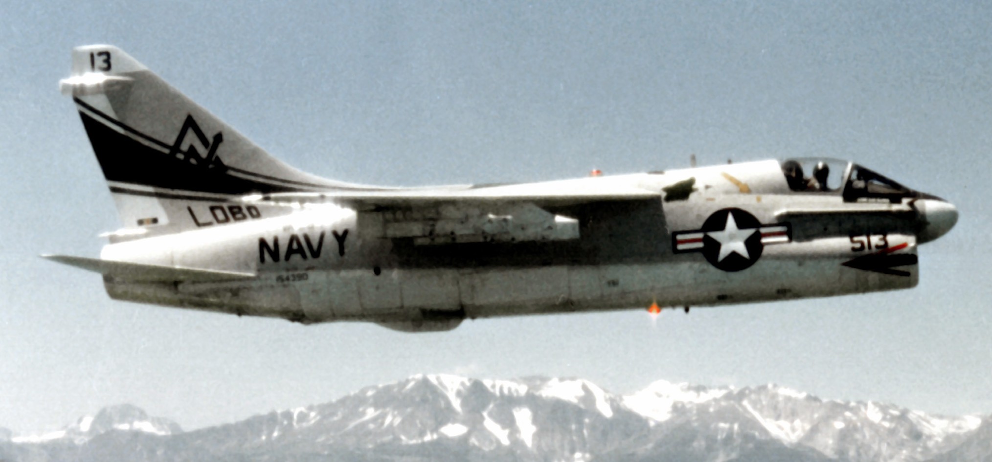 va-305 lobos attack squadron atkron us navy a-7b corsair ii reserve 10 nas point mugu