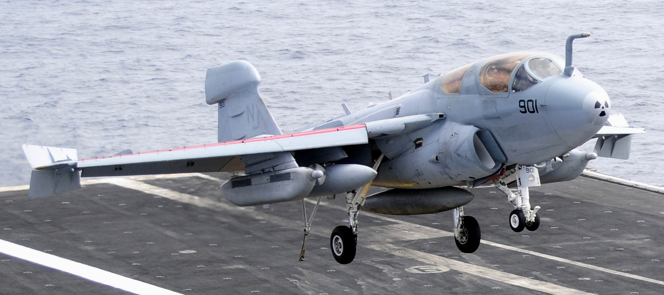 vaq-129 vikings electronic attack squadron fleet replacement frs us navy ea-6b prowler 40