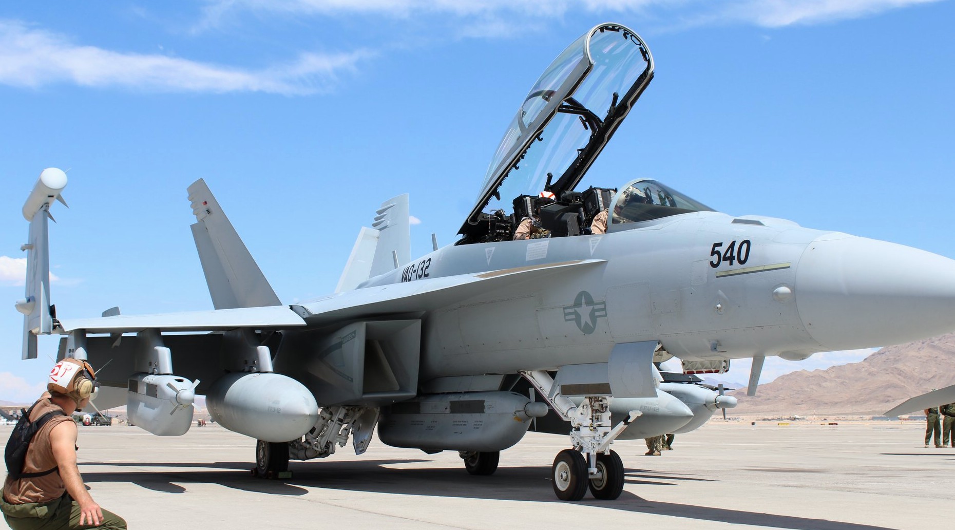vaq-132 scorpions electronic attack squadron vaqron us navy boeing ea-18g growler exercise red flag nellis afb nevada 63